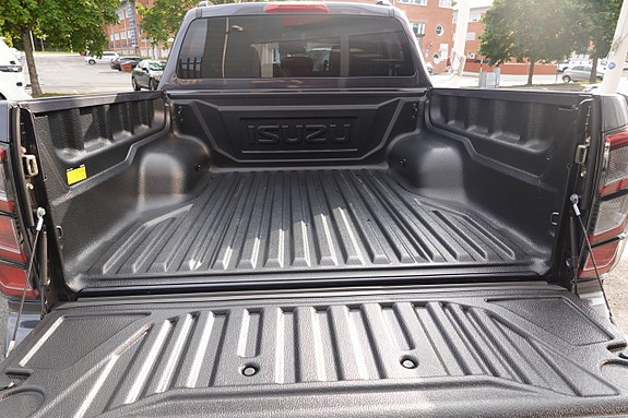 Isuzu D-max 5 of 12
