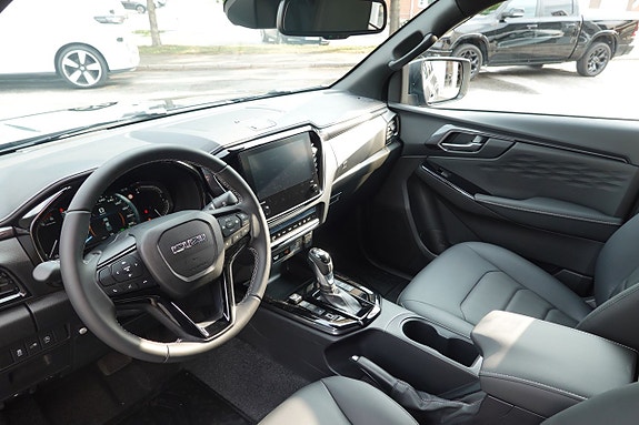 Isuzu D-max 8 of 12