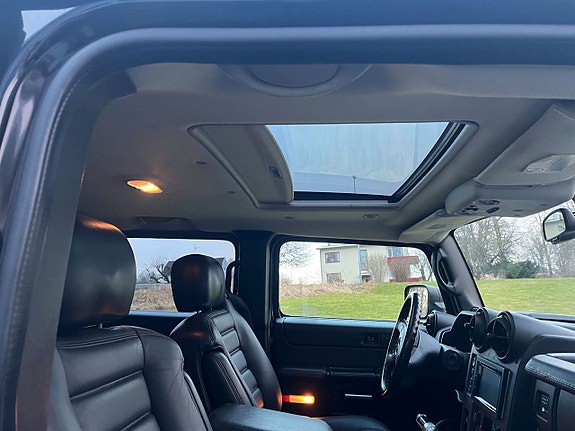 Hummer H2 13 of 14