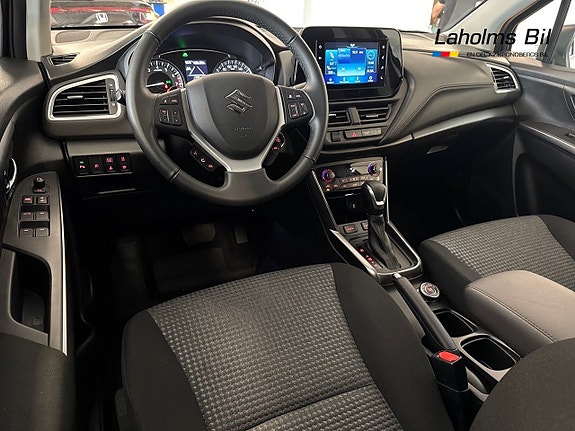 Suzuki S-Cross 11 of 19