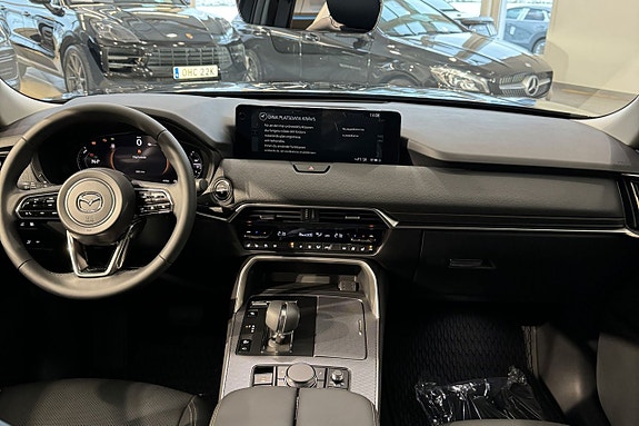 Mazda CX-60 9 of 15