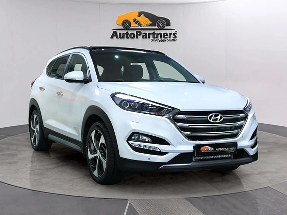 Hyundai Tucson 2 of 5