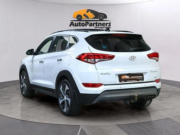 Hyundai Tucson 4 of 5