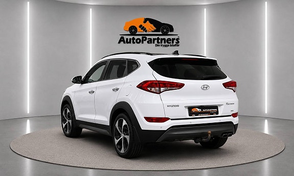 Hyundai Tucson 3 of 25