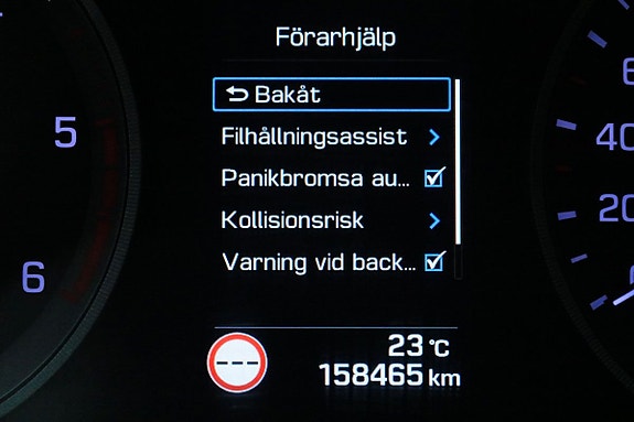 Hyundai Tucson 12 of 25