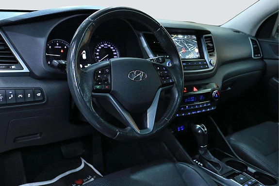 Hyundai Tucson 9 of 25