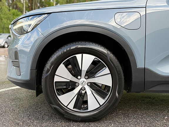 Volvo XC40 5 of 5