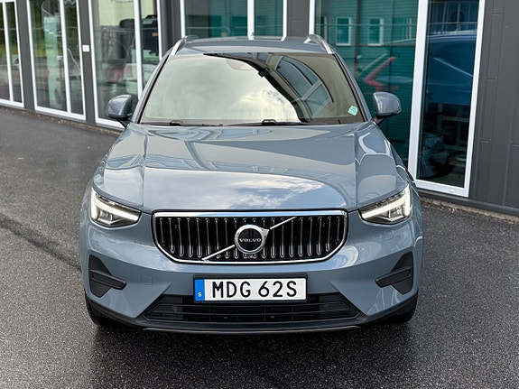 Volvo XC40 7 of 27