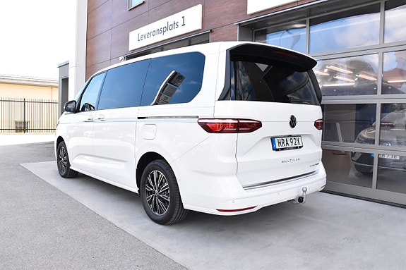 Volkswagen Multivan 4 of 5