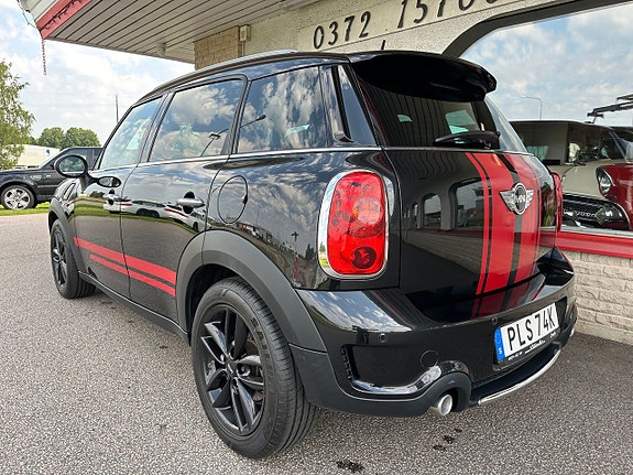 MINI Cooper 3 of 5