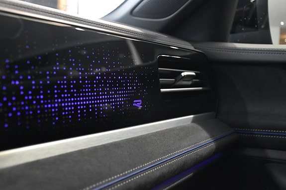 Volkswagen Passat 28 of 28