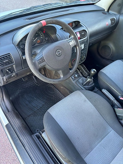 Opel Combo 9 of 15