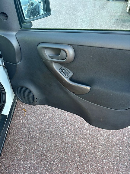 Opel Combo 12 of 15