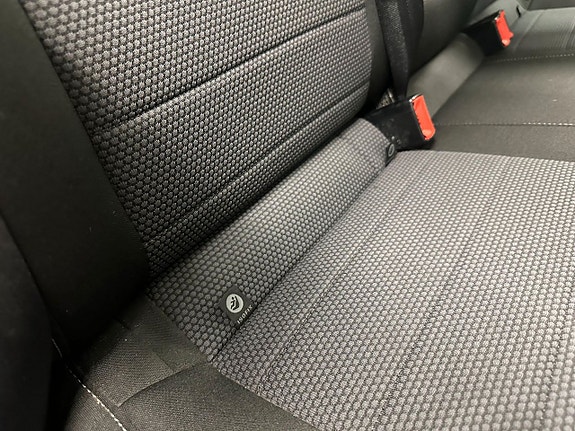 Skoda Rapid 18 of 18
