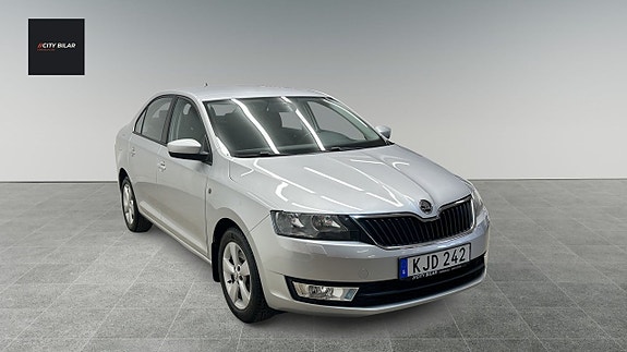 Skoda Rapid 3 of 18