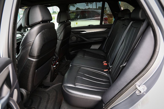 BMW X5 13 of 22