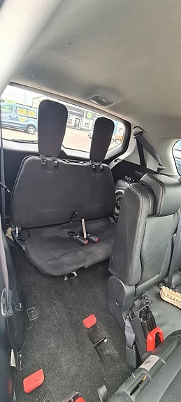 Mitsubishi Outlander 9 of 13