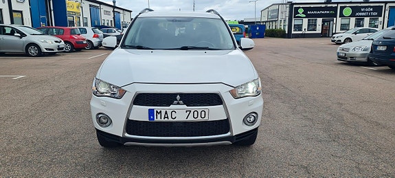 Mitsubishi Outlander 5 of 13