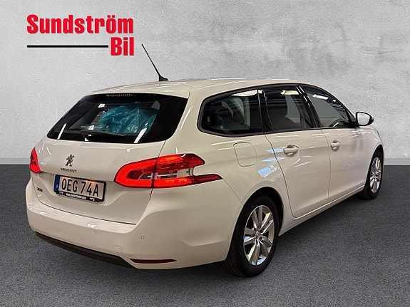 Peugeot 308 7 of 25