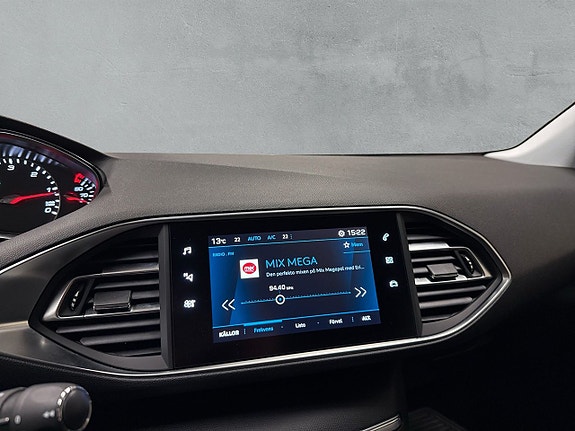 Peugeot 308 19 of 25