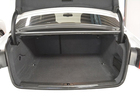 Audi A6 13 of 23