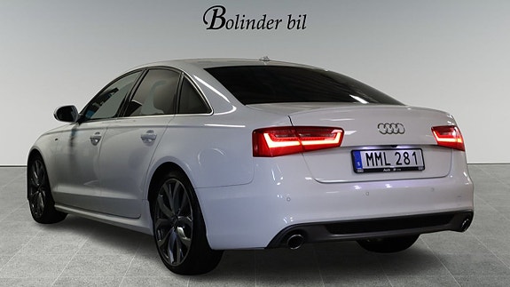 Audi A6 4 of 23