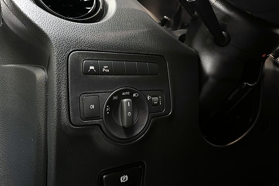 Mercedes-Benz eVito 112 9 of 12