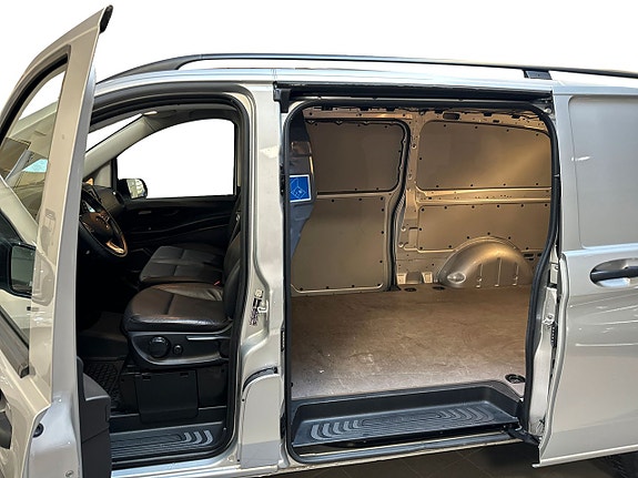 Mercedes-Benz eVito 112 11 of 12
