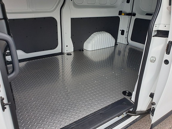 Maxus Deliver 7 8 of 19