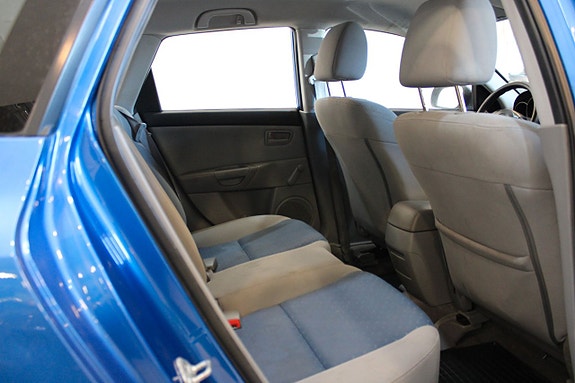 Mazda 3 9 of 10
