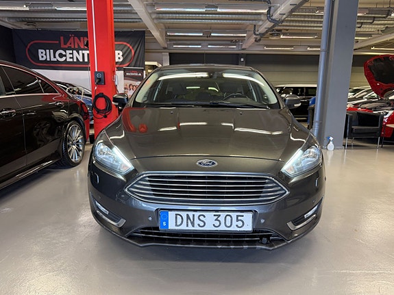 Ford Focus 4 of 22