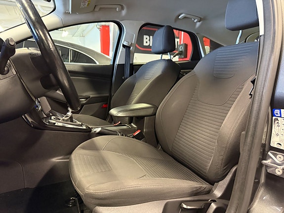 Ford Focus 15 of 22