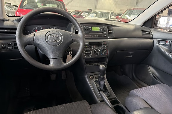 Toyota Corolla 11 of 19