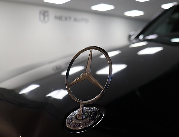 Mercedes-Benz S400 22 of 22