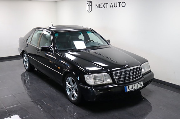 Mercedes-Benz S400 7 of 22