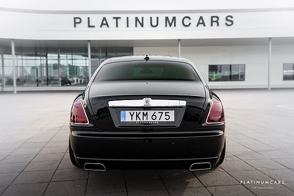 Rolls Royce Ghost 4 of 5