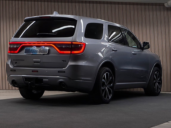 Dodge Durango 8 of 28