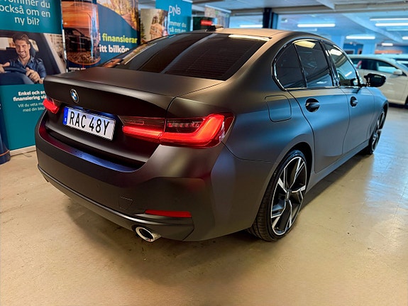BMW 320 4 of 20