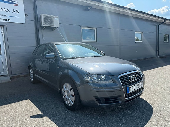Audi A3 4 of 5