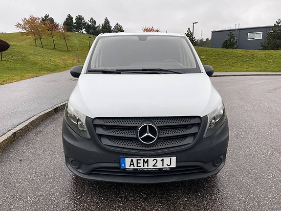 Mercedes-Benz Vito 114 3 of 5