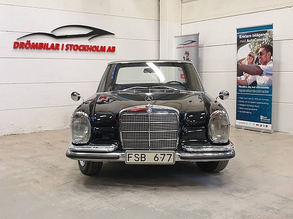 Mercedes-Benz 280 3 of 5