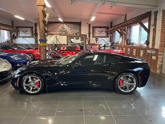 Chevrolet Corvette 3 of 20
