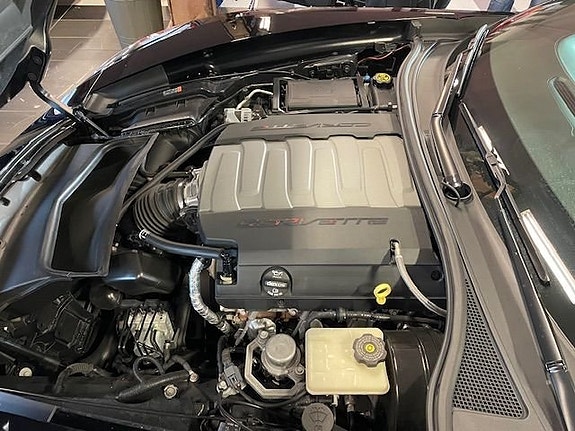 Chevrolet Corvette 19 of 20
