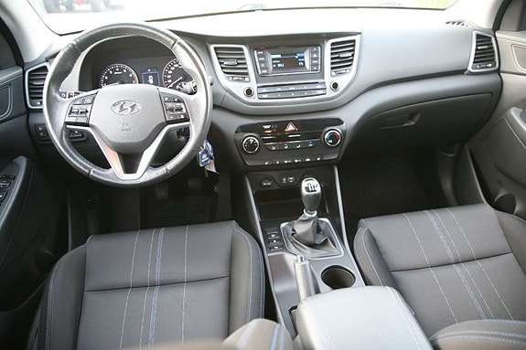 Hyundai Tucson 13 of 19