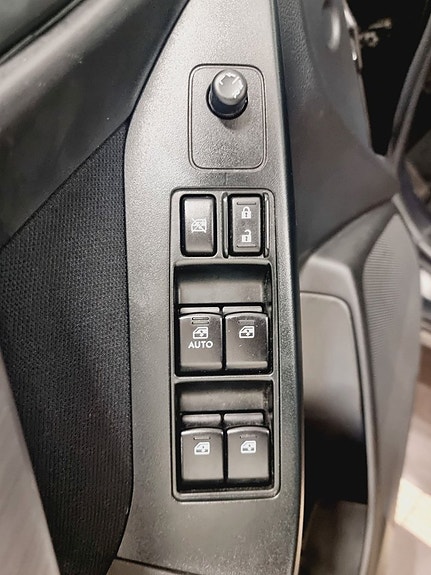 Subaru Forester 11 of 21