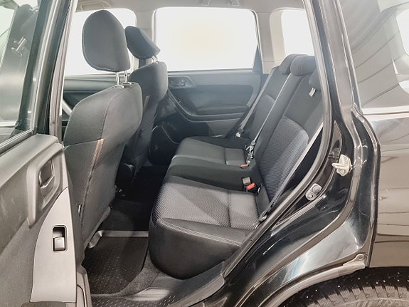 Subaru Forester 8 of 21
