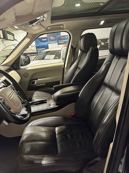 Land Rover Range Rover 14 of 30