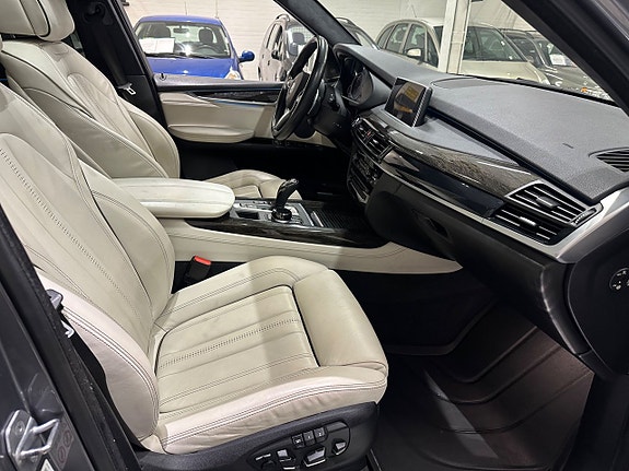 BMW X5 8 of 19
