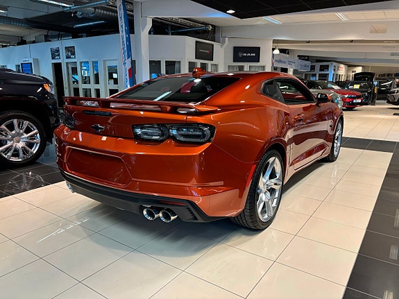 Chevrolet Camaro SS 5 of 5