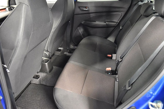 Suzuki Swift 9 of 19